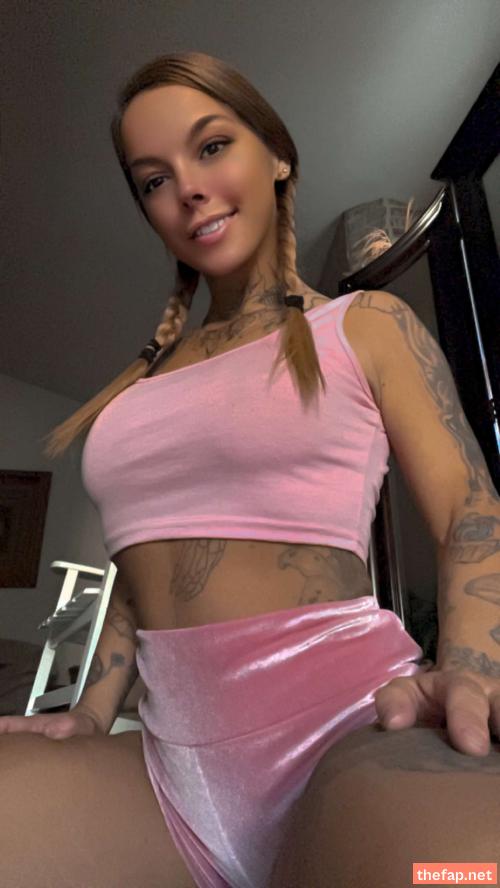 Molly_midnight